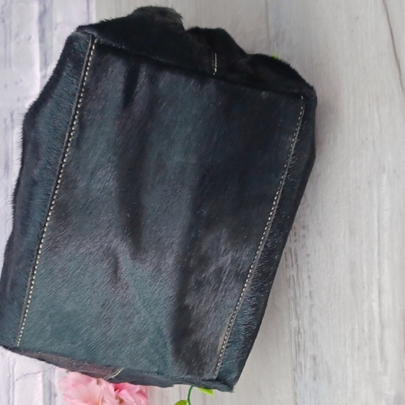 Guia's Made in Italy Calf Hair Bag - Picture 7 of 9